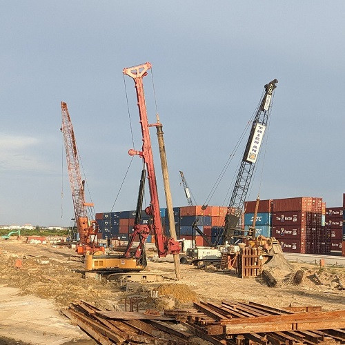 Chu Lai Port, a member of THILOGI, is undertaking significant infrastructure development, including construction of a new 365-meter wharf