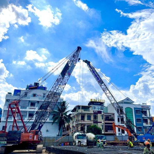 The construction project of 01 Ngo May commercial center and luxury apartment